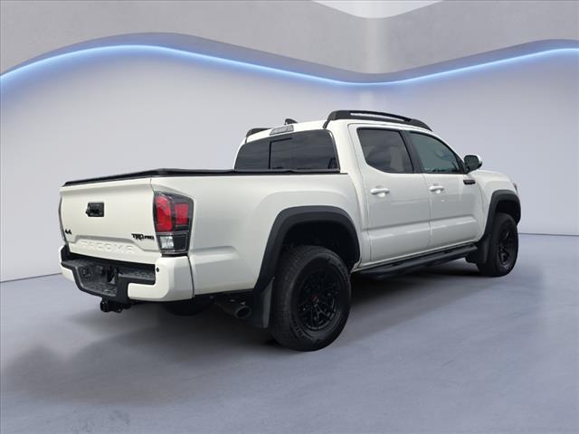 Photo of 2021 Super White Toyota Tacoma