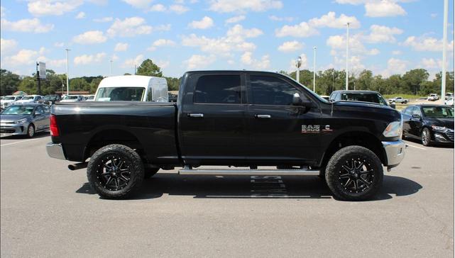 Photo of 2017 Brilliant Black Crystal Pearlcoat RAM 2500