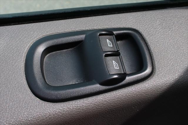 Photo of 2023 Oxford White Ford Transit-150