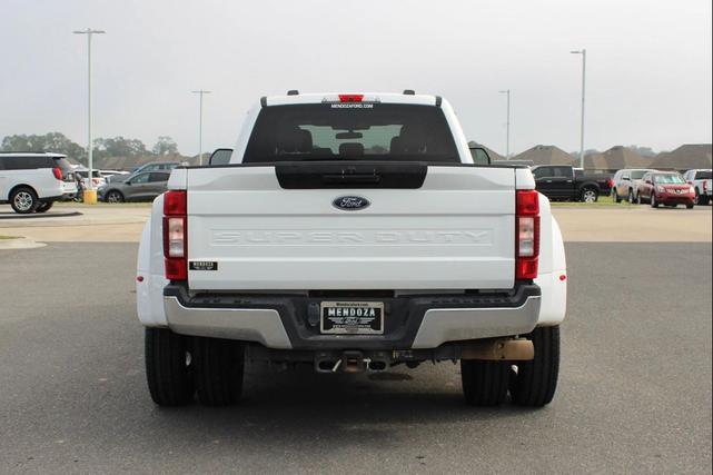 Photo of 2022 Oxford White Ford F-350