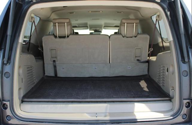 Photo of 2017 Grey GMC Yukon XL