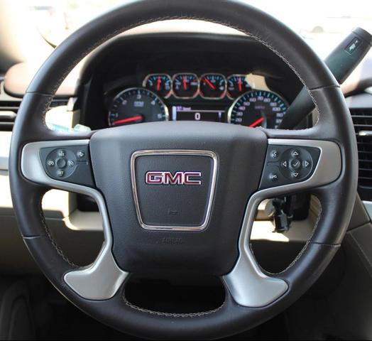 Photo of 2017 Grey GMC Yukon XL