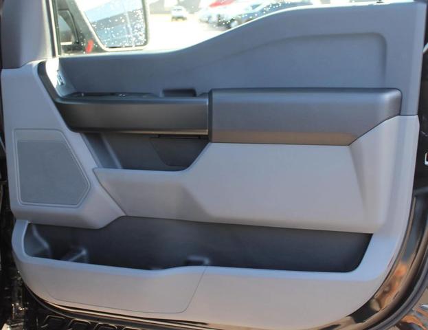 Photo of 2025 Agate Black Metallic Ford F-150