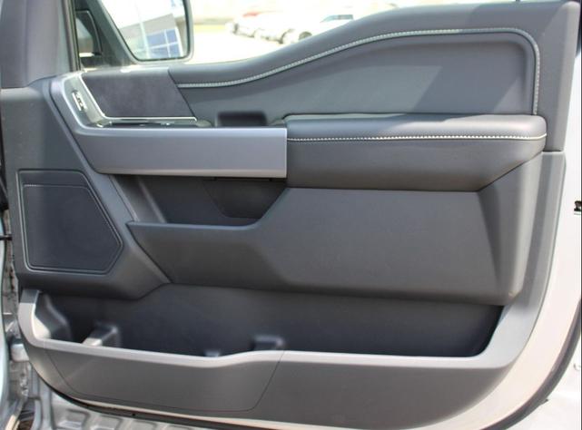 Photo of 2025 Iconic Silver Metallic Ford F-150