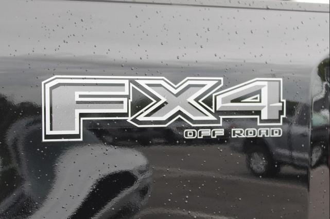 Photo of 2025 Agate Black Metallic Ford F-250