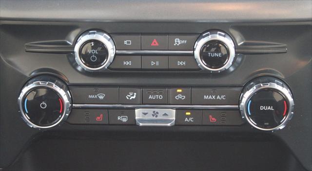 Photo of 2025 Iconic Silver Metallic Ford F-150
