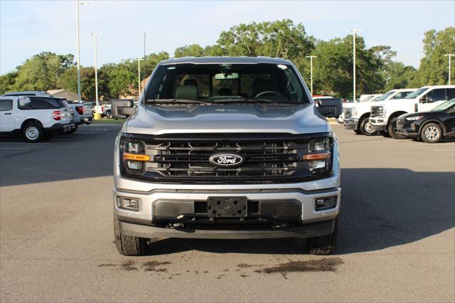 Photo of 2025 Iconic Silver Metallic Ford F-150