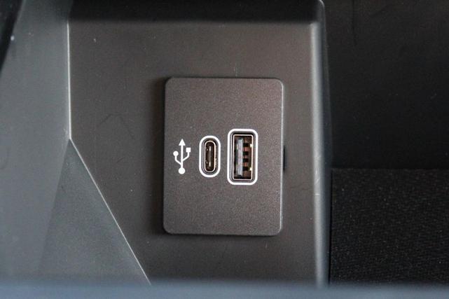 Photo of 2025 Agate Black Metallic Ford F-150