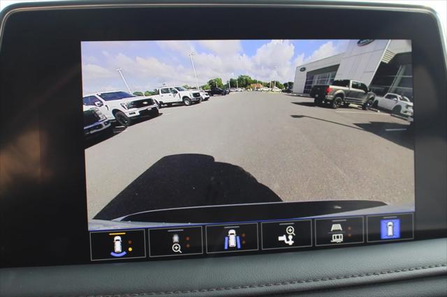 Photo of 2022 White Chevrolet Tahoe