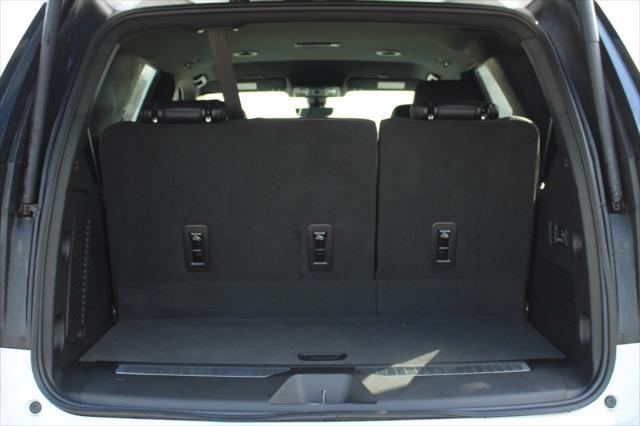 Photo of 2022 White Chevrolet Tahoe