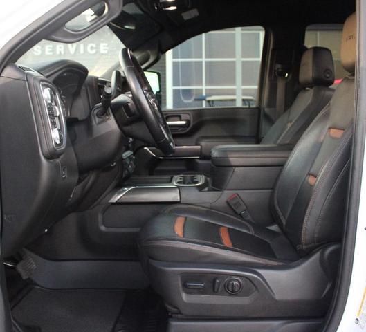 Photo of 2023 Summit White GMC Sierra 2500