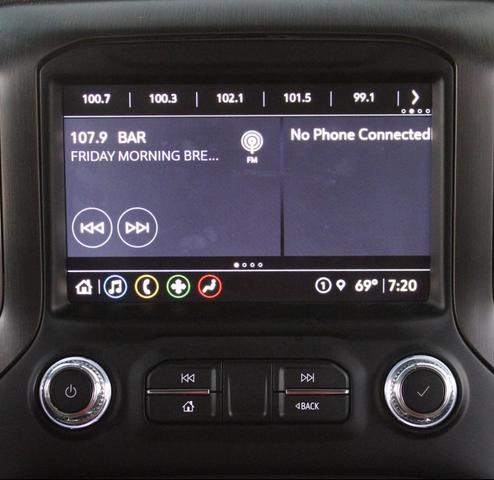 Photo of 2023 Summit White GMC Sierra 2500