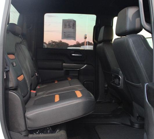 Photo of 2023 Summit White GMC Sierra 2500