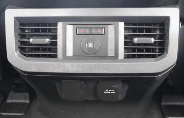 Photo of 2024 Iconic Silver Metallic Ford F-250