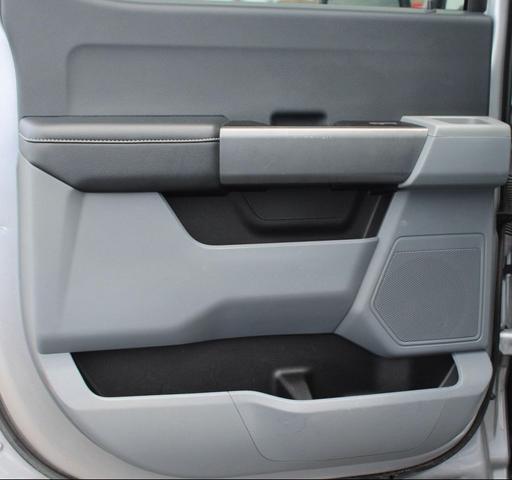 Photo of 2023 Iconic Silver Metallic Ford F-150