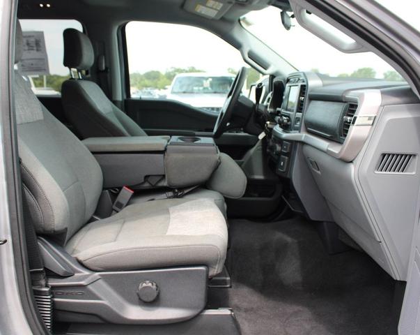 Photo of 2023 Iconic Silver Metallic Ford F-150