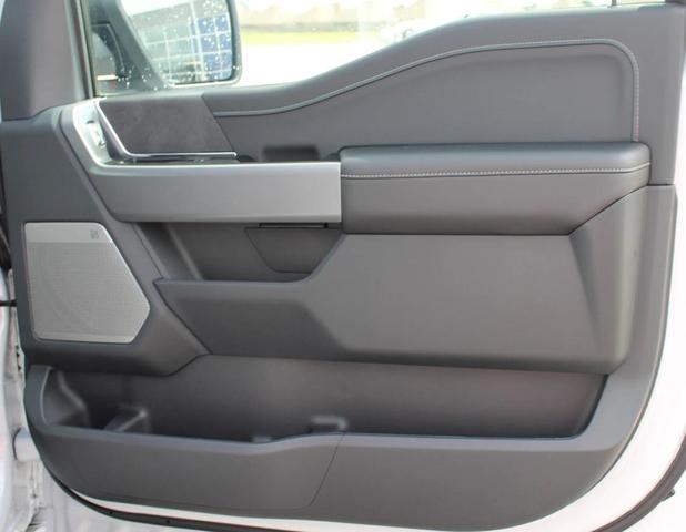 Photo of 2025 Space White Metallic Ford F-150