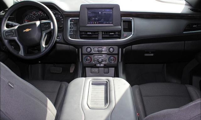 Photo of 2023 Summit White Chevrolet Tahoe