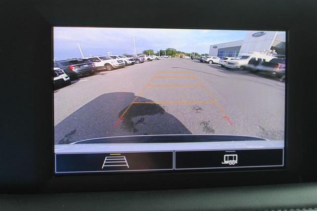 Photo of 2023 Summit White Chevrolet Tahoe