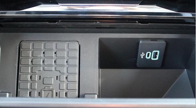Photo of 2026 Agate Black Metallic Ford F-250