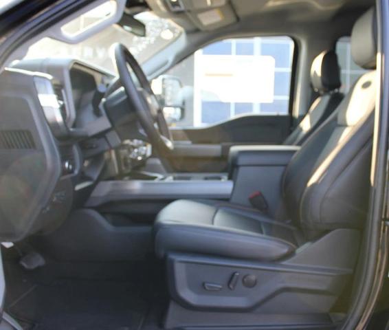 Photo of 2026 Agate Black Metallic Ford F-250