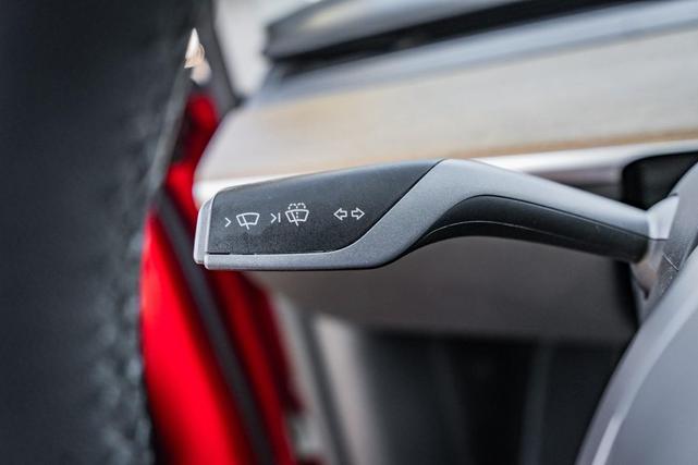 Photo of 2022 Red Multi-Coat Tesla Model Y