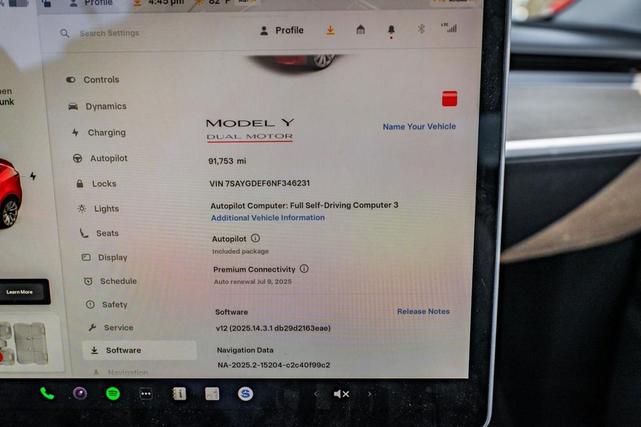 Photo of 2022 Red Multi-Coat Tesla Model Y
