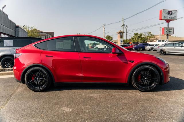 Photo of 2022 Red Multi-Coat Tesla Model Y