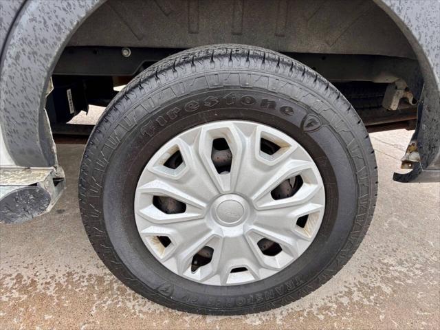 Photo of 2015 Oxford White Ford Transit-250