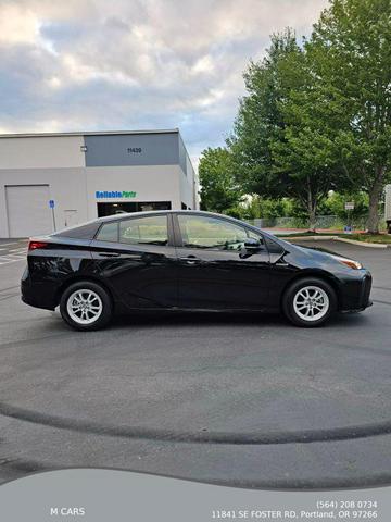 Photo of 2022 Midnight Black Metallic Toyota Prius
