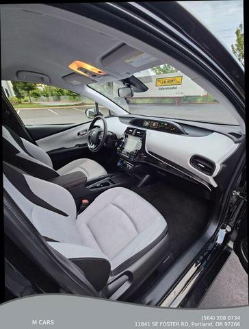 Photo of 2022 Midnight Black Metallic Toyota Prius