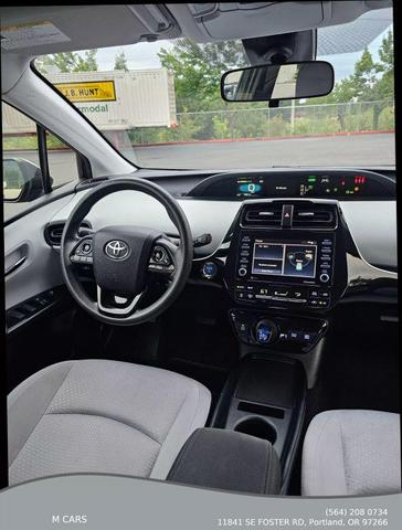 Photo of 2022 Midnight Black Metallic Toyota Prius