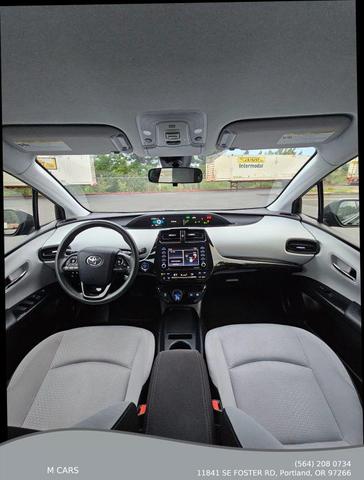 Photo of 2022 Midnight Black Metallic Toyota Prius