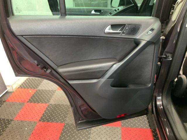 Photo of 2016 Panther Gray Metallic Volkswagen Tiguan