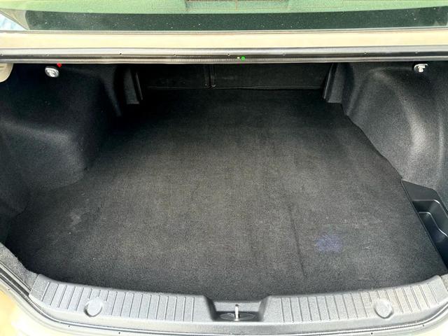 Photo of 2011 Camel Pearl Hyundai SONATA