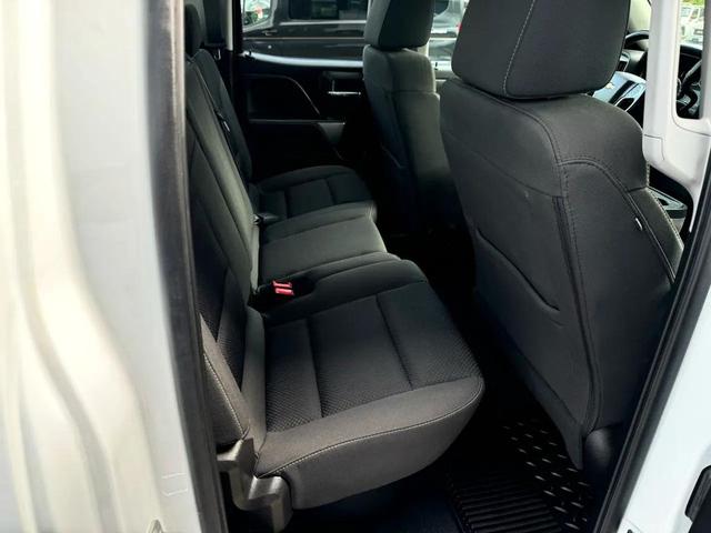Photo of 2019 Summit White Chevrolet Silverado 1500