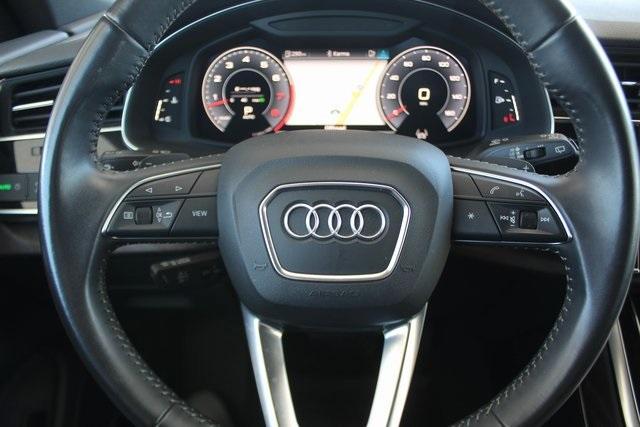 Photo of 2019 Navarra Blue Metallic Audi Q8
