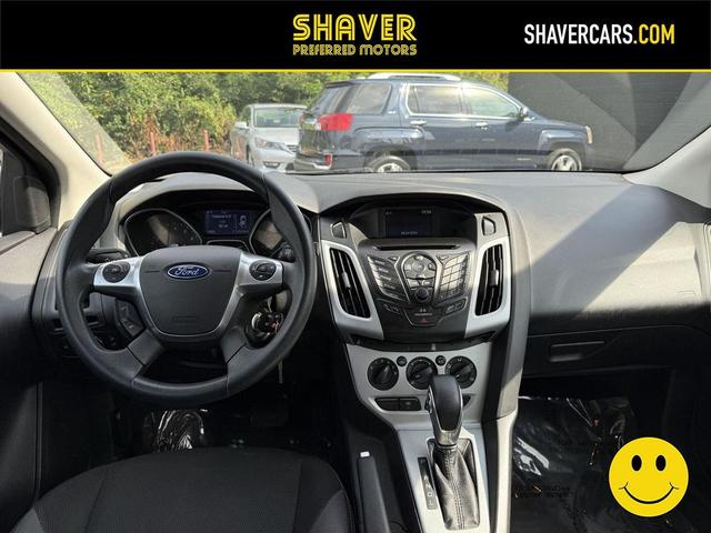 Photo of 2014 Ingot Silver Metallic Ford Focus