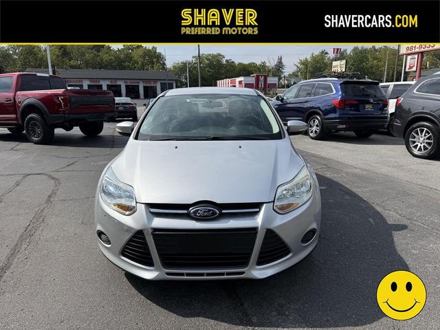 Photo of 2014 Ingot Silver Metallic Ford Focus