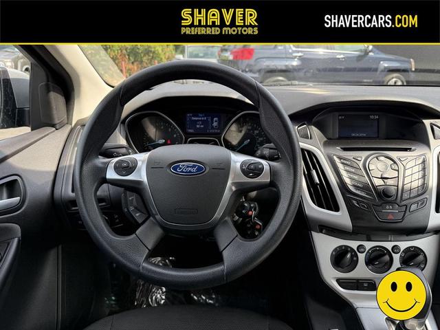 Photo of 2014 Ingot Silver Metallic Ford Focus