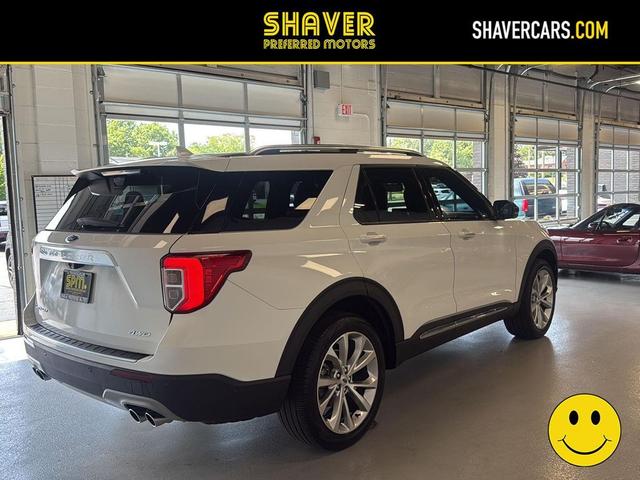 Photo of 2022 Star White Metallic Tri-Coat Ford Explorer