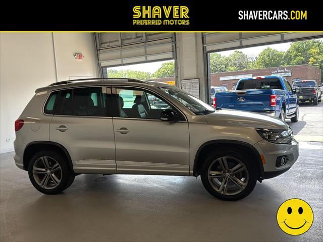 Photo of 2017 Reflex Silver Metallic Volkswagen Tiguan