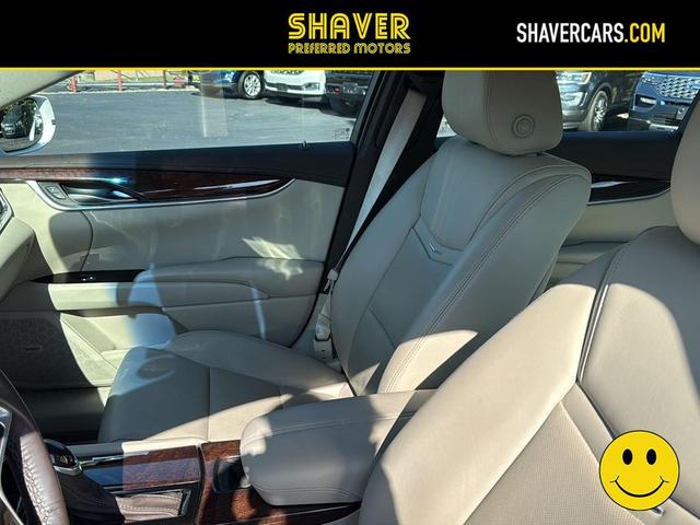Photo of 2017 Crystal White Tricoat Cadillac XTS