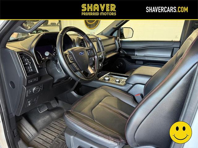 Photo of 2020 Star White Metallic Tri-Coat Ford Expedition Max