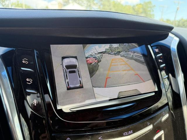 Photo of 2015 White Diamond Tricoat Cadillac Escalade