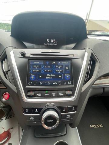 Photo of 2017 White Diamond Pearl Acura MDX
