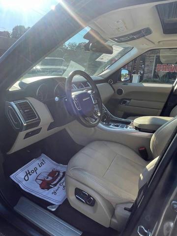 Photo of 2014 Causeway Gray Metallic Land Rover Range Rover Sport