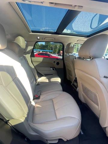 Photo of 2014 Causeway Gray Metallic Land Rover Range Rover Sport