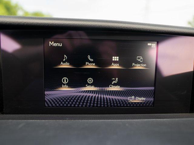 Photo of 2020 Eminent White Pearl Lexus RC 300
