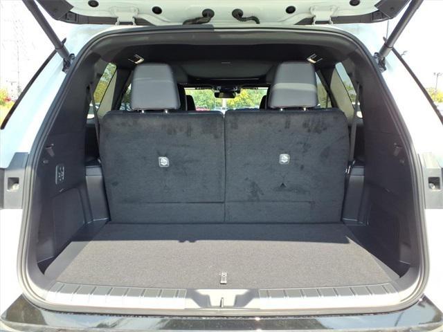 Photo of 2025 Wind Chill Pearl Lexus TX 350